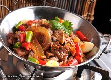 干鍋帶皮鹿肉